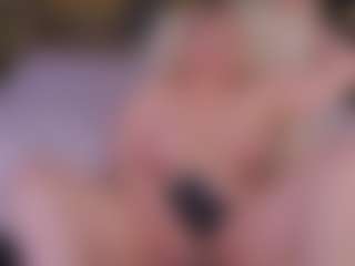 Live cam show with CoolTatiss - Blonde Hair on sexylive.show