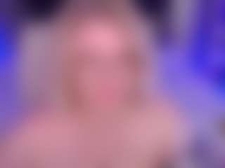 Live cam show with CoolTatiss - BBW on thefappeningchat.com