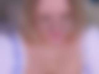 Live cam show with CoolTatiss - Vr on makecum.org