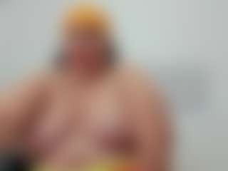 Show di cam dal vivo di Andrea-curvy1