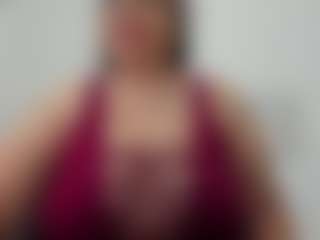 Live cam show with Andrea-curvy1 - Smoking on Dare Cams
