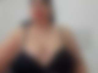 Andrea-curvy1's Live Sex Cam Show