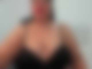 Andrea-curvy1's Live Sex Cam Show