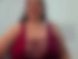 Live cam show with Andrea-curvy1 - Thick on Chatstar
