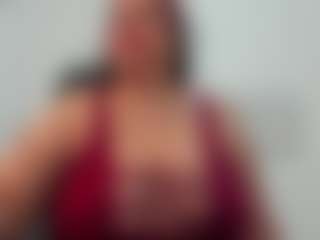 Live cam show with Andrea-curvy1 - Longhair on https://playwithruby.com