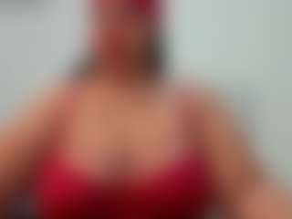 Live cam show with Andrea-curvy1 - Hairy Pussy on Fling VIP Chat