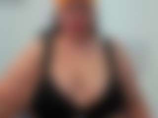 Andrea-curvy1's Live Sex Cam Show