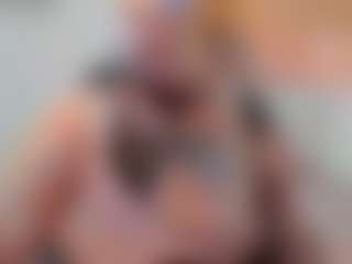 Andrea-curvy1's Live Sex Cam Show