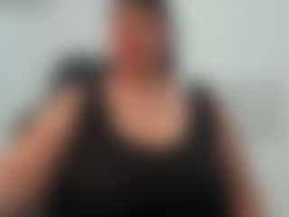 Live cam show with Andrea-curvy1 - Hairy Young Adult on livesuperchat.net