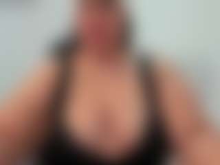 Andrea-curvy1's Live Sex Cam Show