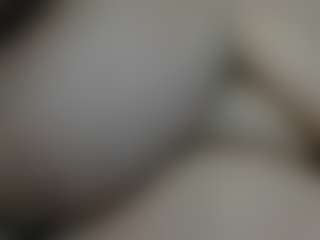 Andrea-curvy1 MILF webcam performer live streaming