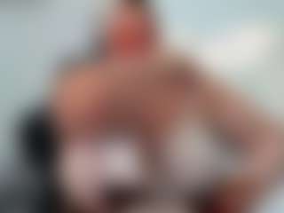 Andrea-curvy1's Live Sex Cam Show
