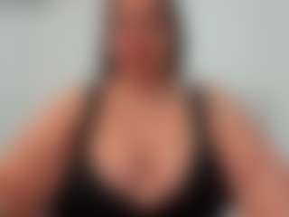 Live cam show with Andrea-curvy1 - Squirt on Stripli.com