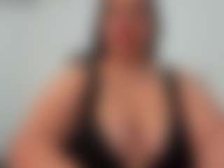 Andrea-curvy1's Live Sex Cam Show