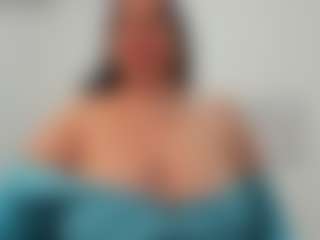 Andrea-curvy1's Live Sex Cam Show