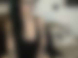 Live cam show with MissyDee - Queen on Spunkpage