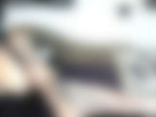 Live cam show with MissyDee - Queen on livesuperchat.net