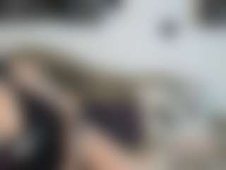Live cam show with MissyDee - Middle Aged on SpankPalCams