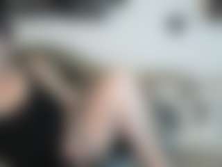 Live cam show with MissyDee - Moaning on camwithhim.com