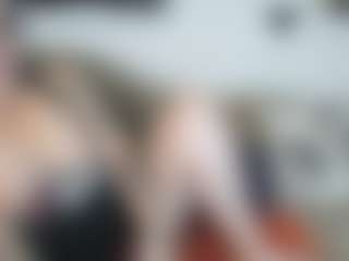 Live cam show with MissyDee - Bisexual on mypornchat.com