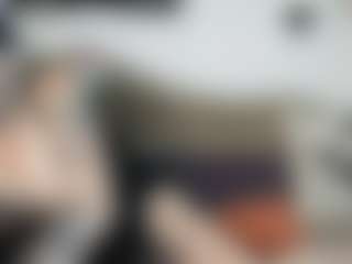 Live cam show with MissyDee - Bisexual on Milfs Live