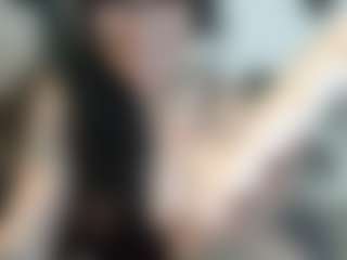 Live cam show with MissyDee - Bisexual on CamClone