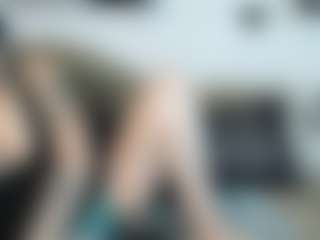 Live cam show with MissyDee - Alternative on Uber Horny