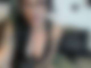 Live cam show with MissyDee - Queen on slutload