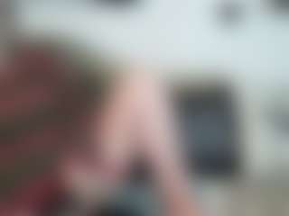 Live cam show with MissyDee - Neon Hair on Dolls Live