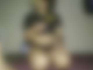 Live cam show with universethadon - Smoking on CamwithHer