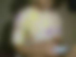 Live cam show with universethadon - Petite on TeamSkeetLive