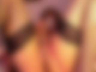 Live cam show with Aidan-twiink - Average on SinfulBabes