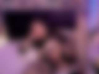 KiraRoxx's Live Sex Cam Show