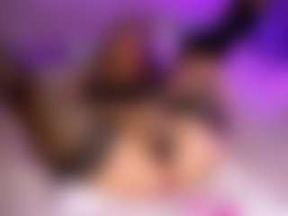 Live cam show with KiraRoxx - Double Penetration on sexylive.show