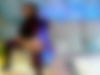 Live cam show with KiraRoxx - Green Eyes on xxxlivecams.org