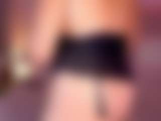 KiraRoxx's Live Sex Cam Show