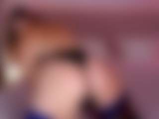 Live cam show with KiraRoxx - Mature on Dolls Live
