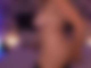 Live cam show with KiraRoxx - Mature on makecum.org