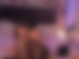 Live cam show with KiraRoxx - Middle Aged on Mixed Magazine Live