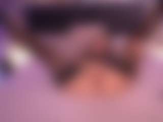 Live cam show with KiraRoxx - Vr Sex on TastyBlacksLive