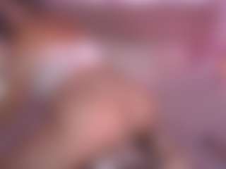 KiraRoxx's Live Sex Cam Show
