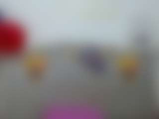 Live cam show with marianahott4 - Butt Plug on Soda Cam