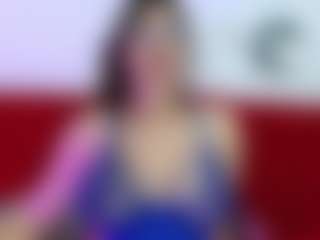 Live cam show with marianahott4 - Average on CamClone