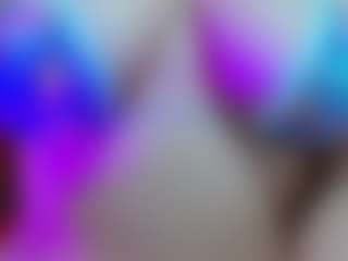 Live cam show with marianahott4 - Athletic Tease on Soda Cam