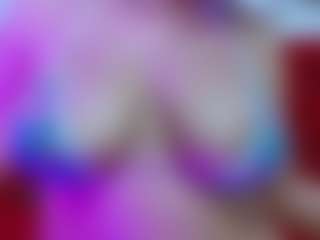 Live cam show with marianahott4 - Shaved on StripNow