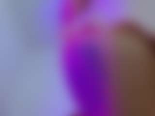 Live cam show with marianahott4 - Living Room on Camsoda