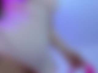 Live cam show with marianahott4 - Athletic on dropp.cam