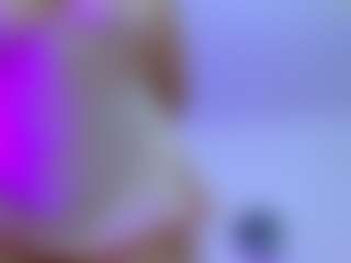 Live cam show with marianahott4 - Athletic Young Adult on livesexfox.com