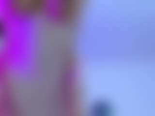 Live cam show with marianahott4 - Cowgirl on camwithhim.com