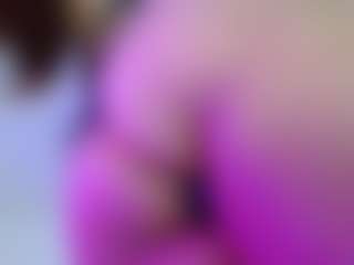 Live cam show with marianahott4 - Living Room on Camsoda